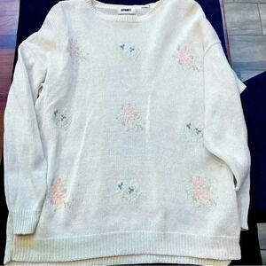 Vintage Gitano Women’s Knit White Sweater Oversized with Floral Embroidery L